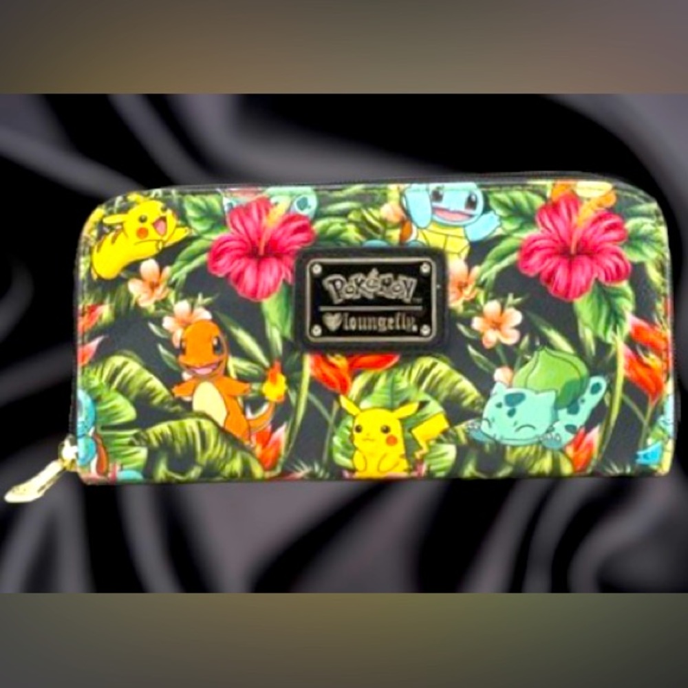 RARE NWT Loungefly Starter Pokémon Tropical Floral Wallet